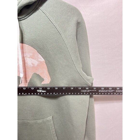 The North Face Womens Medium Sweatshirt Peach Bear Graphic - Picture 3 of 11
